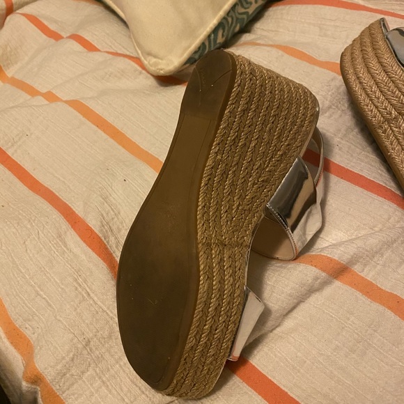 Prada wedges very good condition - Picture 3 of 6